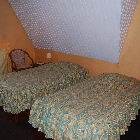 La Des Roses Hotel 3*